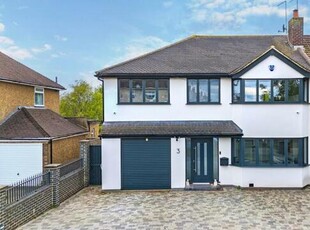 4 Bedroom Semi-detached House For Sale In Theydon Bois