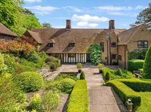 7 Bedroom Detached House For Sale In Guildford, Surrey