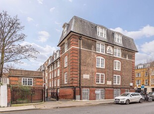 Flat in Grove House, Chelsea, SW3