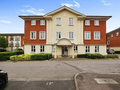 2 Bedroom Flat For Sale In Bristol, Gloucestershire