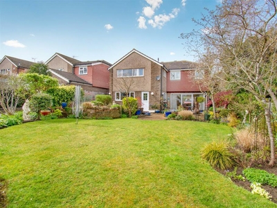 4 bedroom detached house for sale in Gorse Crescent, 
