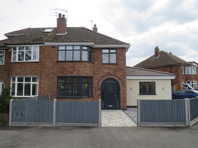 3 bedroom semi-detached house for sale in Armson Avenue, Kirby Muxloe, Leicester, LE9