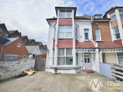 10 bedroom semi-detached house for sale London, SW16 2DX