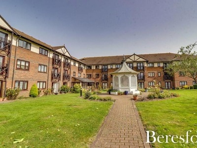 1 bedroom apartment for sale in Ravenscourt, Sawyers Hall Lane, CM15