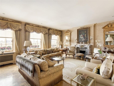 2 bedroom flat for sale in Chesham Place,
Belgravia, SW1X