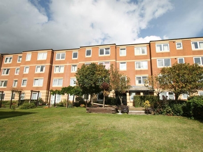 2 bedroom retirement property for sale in Queen Anne Road, Maidstone, ME14
