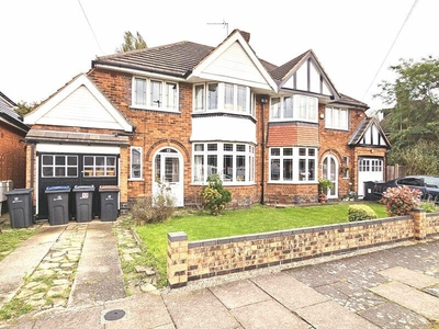 3 bedroom semi-detached house for sale in Chestnut Drive, Erdington, Birmingham, B24 0DN, B24