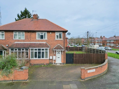 3 bedroom semi-detached house for sale in Medina Road, Leicester, LE3