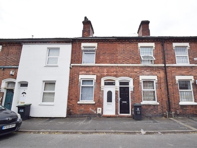4 bedroom terraced house for rent in Cauldon Road, Shelton, Stoke-On-Trent, ST4