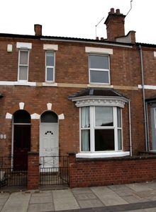 4 bedroom terraced house for rent in Tachbrook Street, Leamington Spa, Warwickshire, CV31