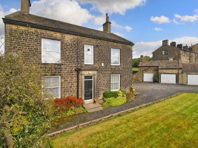 5 bedroom detached house for sale in Thackley Road, Thackley, Bradford, West Yorkshire, BD10