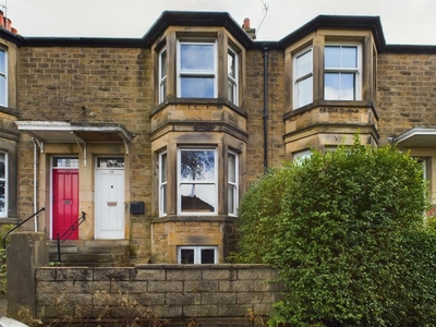 5 bedroom terraced house for sale in Coulston Road, Lancaster, LA1