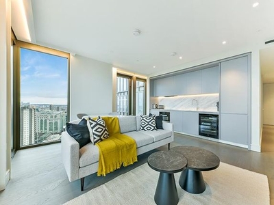 Flat to rent in One Bishopsgate Plaza, Houndsditch, London EC3A