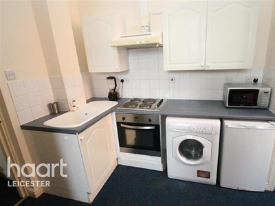 1 bedroom flat for rent in York Place, York Street, LE1