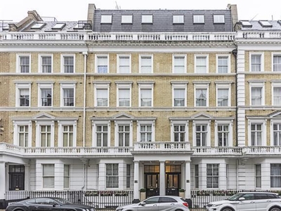 1 bedroom property to let in Manson Place South Kensington SW7