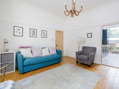 2 bedroom property for sale in Eburne Road, LONDON, N7