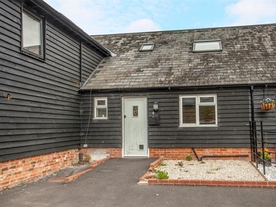 2 bedroom property to let in Burcombe Lane, Wilton, Salisbury