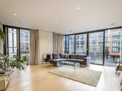 3 bedroom property for sale in 3 Merchant Square, London, W2