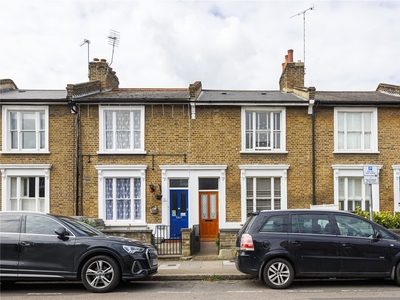3 bedroom property for sale in Christchurch Way, LONDON, SE10
