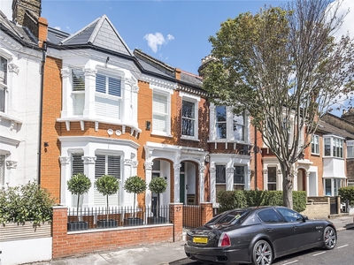 3 bedroom property for sale in Shandon Road, London, SW4