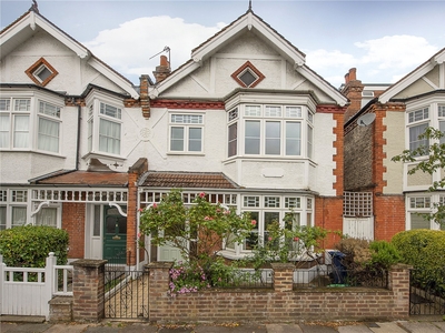4 bedroom property for sale in St. Albans Avenue, LONDON, W4
