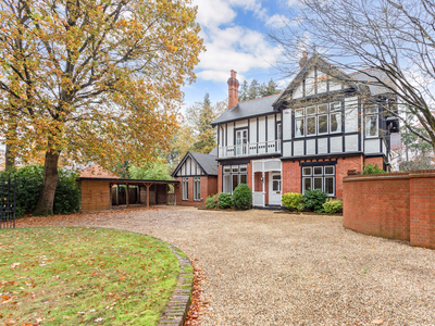 5 bedroom property for sale in Whynstones Road, Ascot, SL5