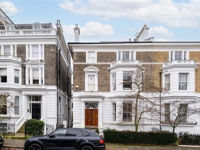 7 bedroom property to let in London