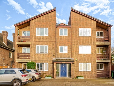 Apartment for sale - Baring Road, SE12
