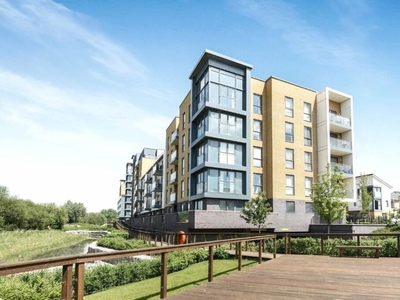 2 bedroom apartment for sale in Drake Way, Reading, Berkshire, RG2