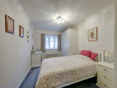 2 bedroom retirement property for sale in The Cloisters, Carnegie Road, Worthing, BN14