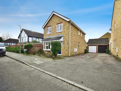 3 bedroom detached house for sale in The Hedgerow, Weavering, Maidstone, Kent, ME14