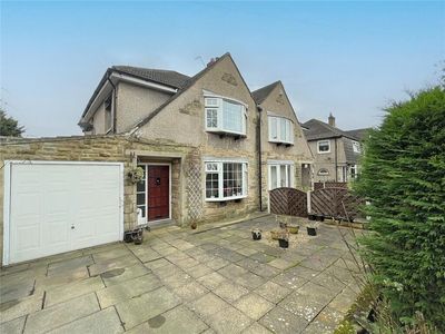 3 bedroom semi-detached house for sale in Farringdon Grove, Wibsey, Bradford, BD6