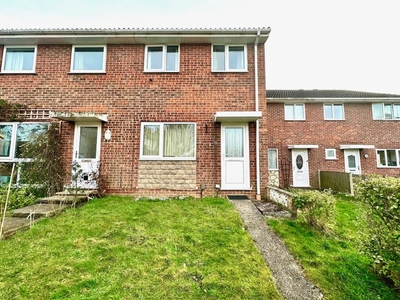 3 bedroom terraced house for sale in Heysham Close, Lincoln, LN5