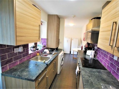 4 Bedroom House Sheffield South Yorkshire