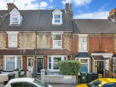 4 bedroom terraced house for sale in Holland Road, Maidstone, Kent, ME14