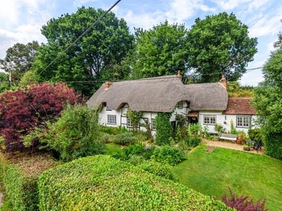 Cottage for sale in Beenham Hill, Beenham, Reading, Reading, Berkshire RG7