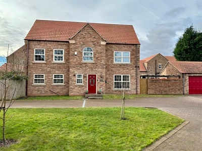 Detached house for sale in Chatsworth Gardens, Edenthorpe, Doncaster DN3