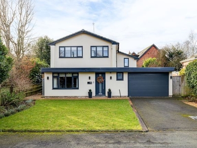 Detached house for sale in Chiltern Close, Sandiway, Northwich CW8