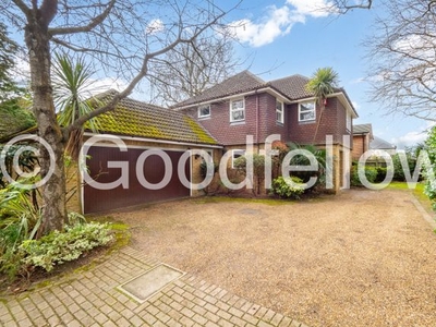 Detached house to rent in Bridleway Close, Ewell, Epsom, Surrey KT17