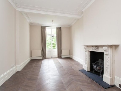 Detached house to rent in Chepstow Villas, Notting Hill, London W11