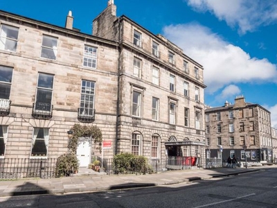 Flat for sale in 8/1 Abercromby Place, New Town, Edinburgh EH3