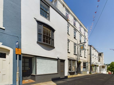 Flat for sale in Bank Street, Chepstow, Monmouthshire NP16