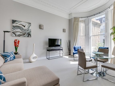 Flat for sale in Cornwall Gardens Court, 47-50 Cornwall Gardens SW7