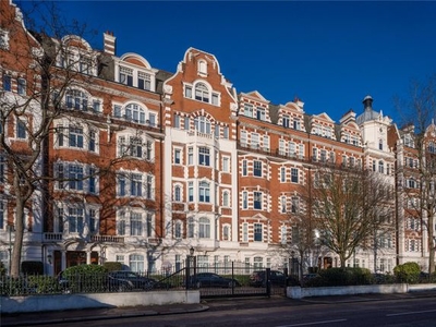 Flat for sale in North Gate, Prince Albert Road, St. John's Wood, London NW8