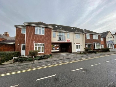 Flat to rent in Bedford Court, Loughborough LE11