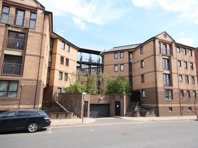 Flat to rent in Brown Street, City Centre, Glasgow G2