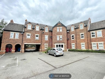 Flat to rent in Chetwynd Court, Stockton-On-Tees TS19
