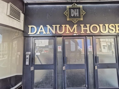Flat to rent in Danum House, Doncaster DN1