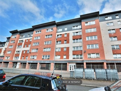 Flat to rent in Finlay Drive, Glasgow G31