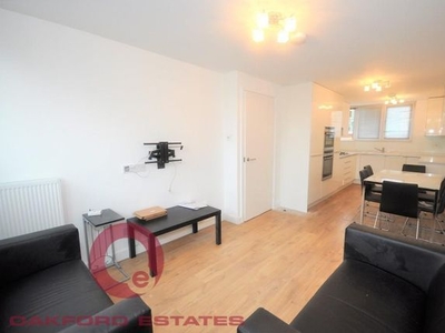 Flat to rent in Purchese Street, Euston NW1